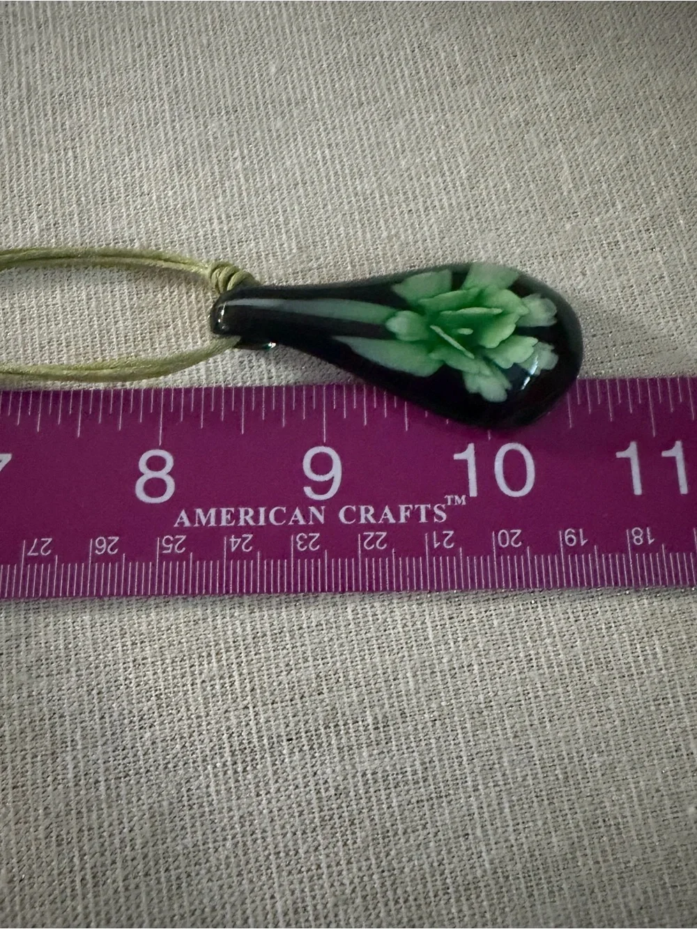 Green Glass Teardrop Necklace & Earring Set - Unbranded